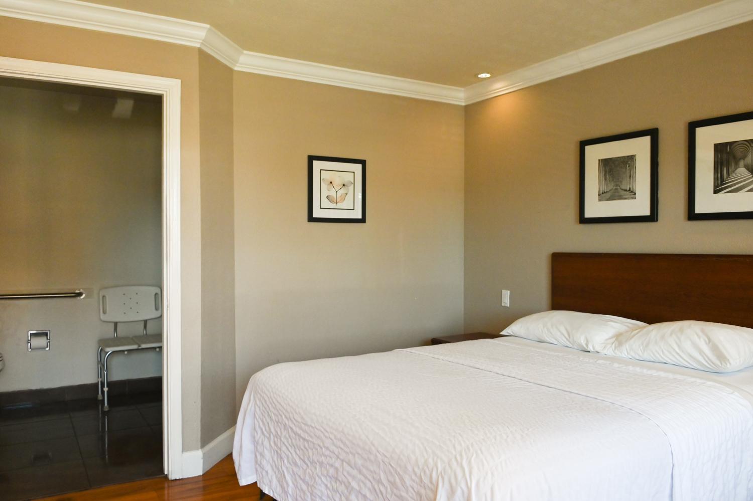 Days Inn By Wyndham San Francisco S/Oyster Point Airport Саут Сан Франциско Екстериор снимка