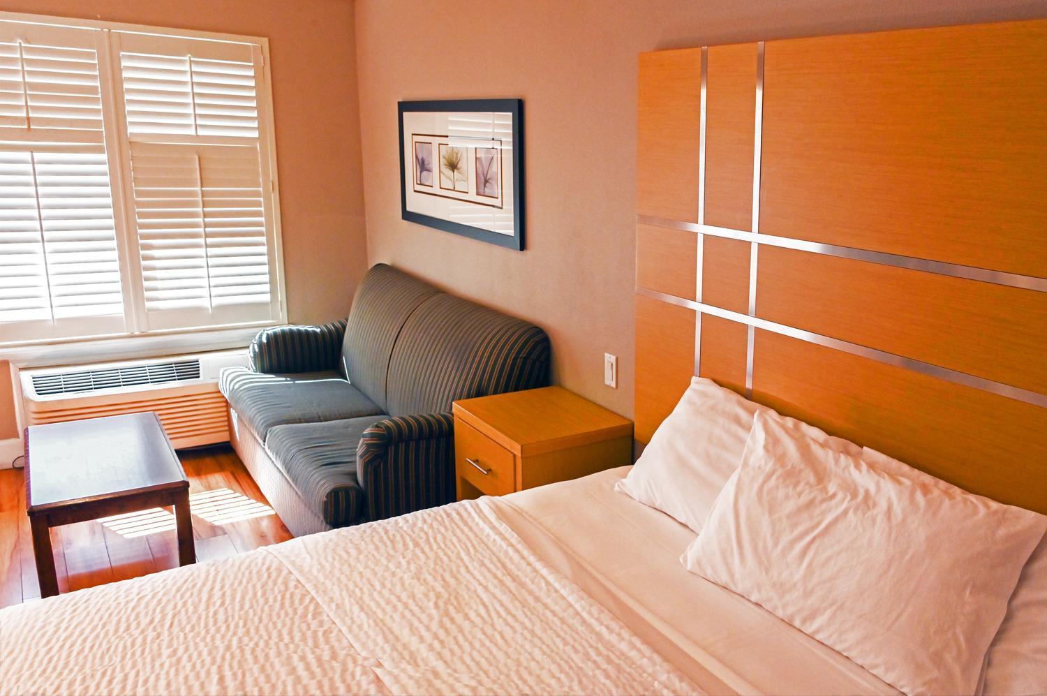Days Inn By Wyndham San Francisco S/Oyster Point Airport Саут Сан Франциско Екстериор снимка